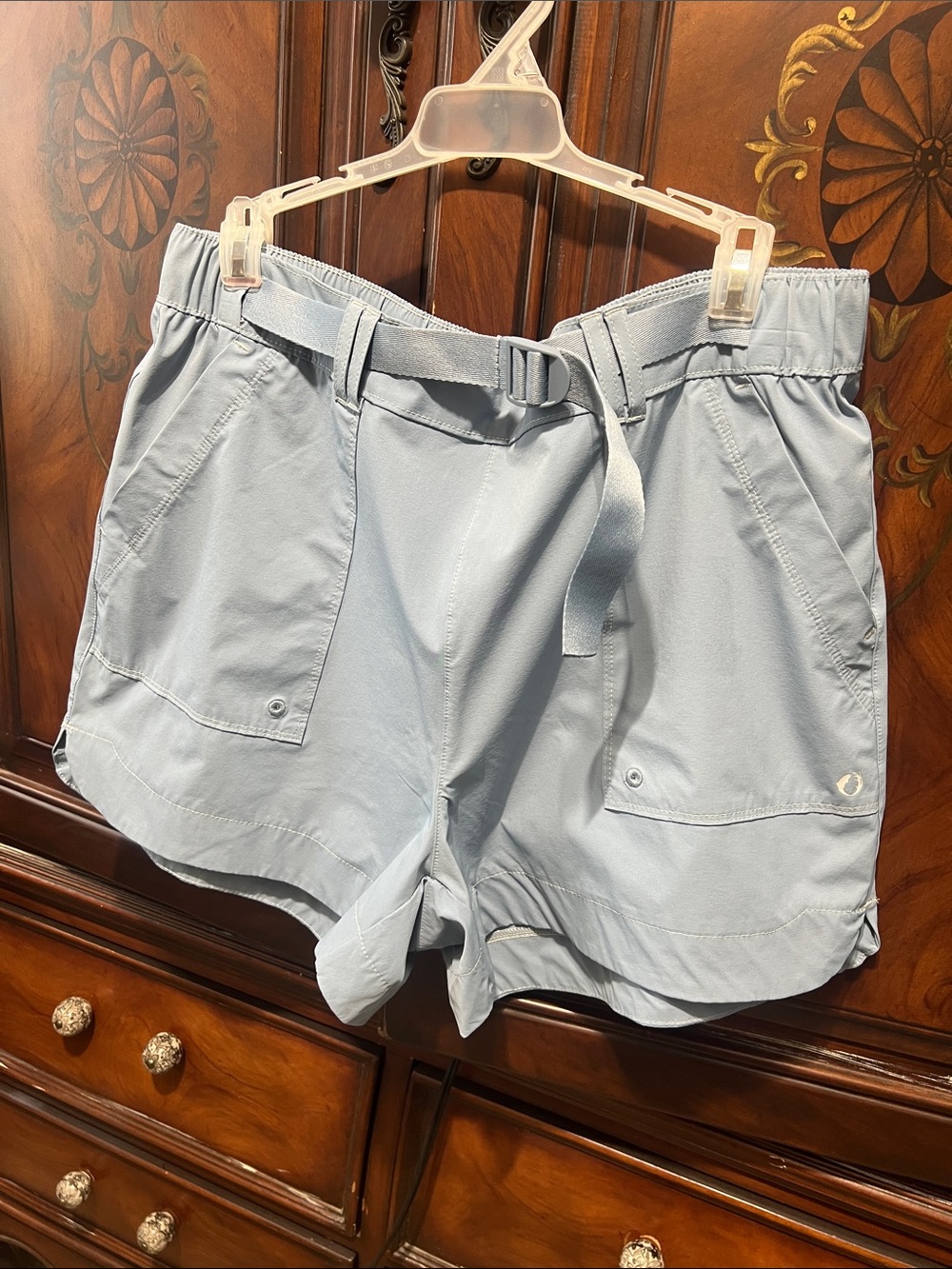The American Outdoorsman for women stretchy athletic shorts